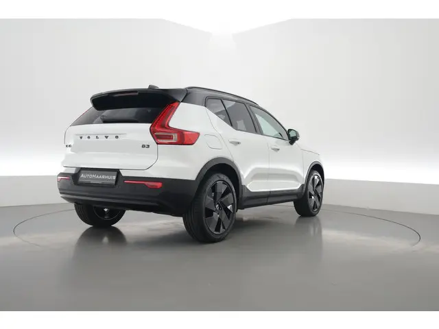 Volvo XC40 2.0 B3 Ultra Black Edition | Pano | Harman Kardon | 360cam | Memory | Stoel-Stuurverw. |...