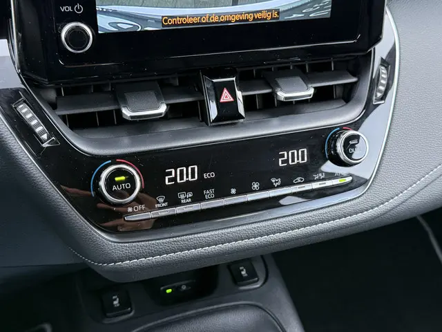 Toyota Corolla Touring Sports