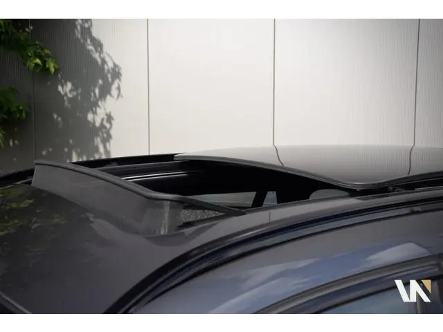 BMW X1 xDrive25e M-Sport | Panoramadak | Memory | Trekhaak | Adaptive Cruise Control | Head-Up | 19...
