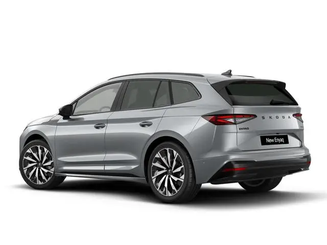 Skoda Enyaq 85 Sportline Tour Edition 286 pk | Winter Pakket | Panorama Dak | Business Upgrade pakke...