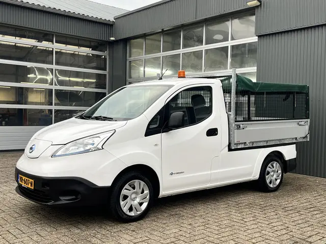 Nissan E-NV200 24kWh 100% electrische Pick-up Openlaadbak Airco Cruise controle Telefoonverbinding 2...