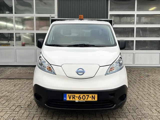 Nissan e-NV200
