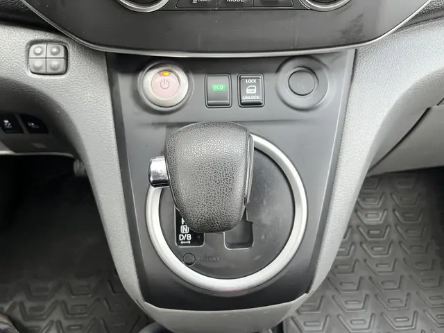 Nissan e-NV200