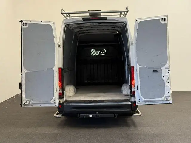 Iveco Daily 35S14 140pk L2H2/L3H2 3500kg Trekhaak Airco Cruise