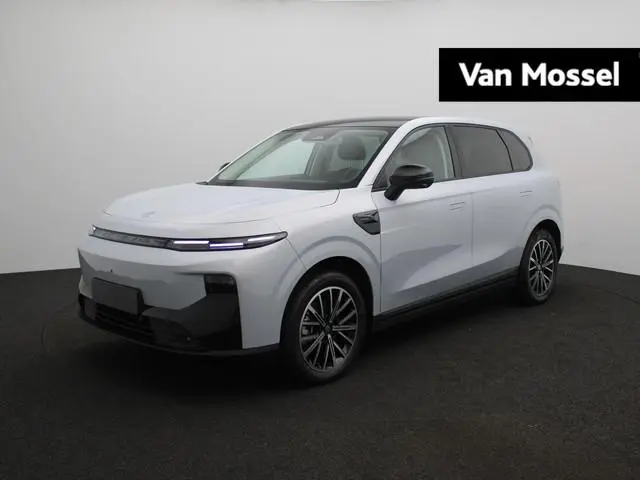 Leapmotor B10 Design ProMax 67.1 kWh | NU TE BESTELLEN | TOT 4 JAAR GARANTIE | € 1.500,- VOORRAAD VO...