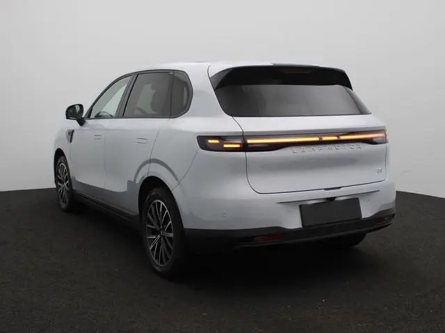 Leapmotor B10 Design ProMax 67.1 kWh | NU TE BESTELLEN | TOT 4 JAAR GARANTIE | € 1.500,- VOORRAAD VO...
