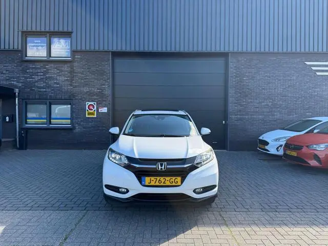 Honda HR-V 1.5 i-VTEC Executive | 1E EIGENAAR | 3/6/12MND GARANTIE | AUTOMAAT | PANO | LED | DAB | N...