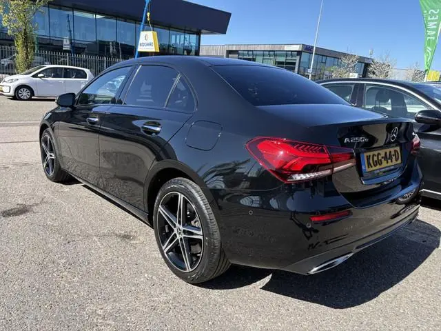 Mercedes-benz A-klasse 250 e Business Solution | AMG | Hybride | night pack | widescree