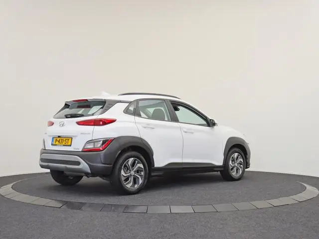 Hyundai Kona 1.6 GDI HEV Comf Sm