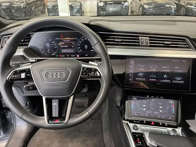 Audi e-tron
