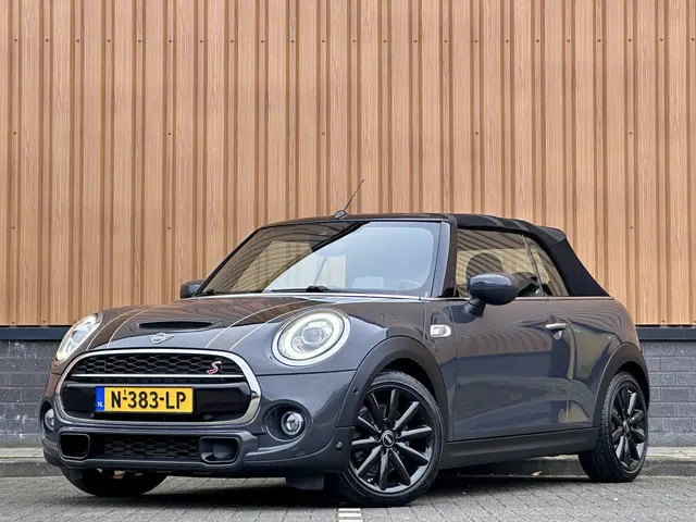 MINI Cooper S Cabrio