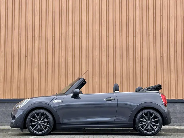 MINI Cooper S Cabrio