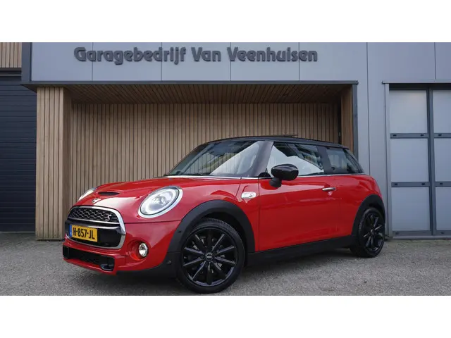 Mini Cooper S 2.0 192pk 3Drs Chili Pano.Dak H&K Leder 17inch LM LED Keyless 48960km!