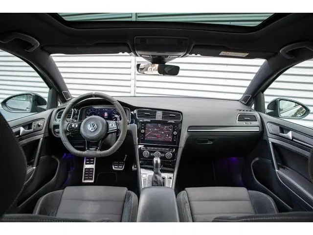 Volkswagen Golf 2.0 TSI 4Motion R Panodak Virtual Maxton Design Stoelverw. ACC