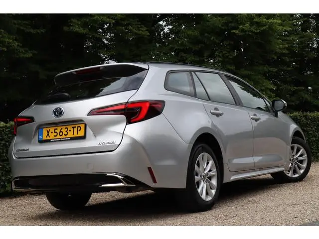 Toyota Corolla Touring Sports Hybrid 140 Active | Camera | Carplay |