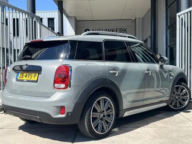 MINI Countryman 1.5 Cooper S E ALL4 Chili | AUTOMAAT | HEAD-UP DISPLAY | LEDER | SCHUIF/KANTELDAK |...