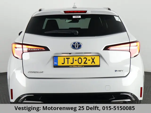 Toyota Corolla Touring Sports