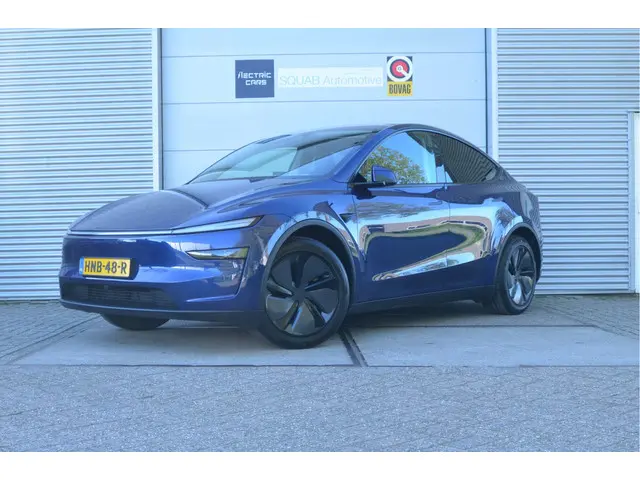 Tesla Model Y Premium Long Range AWD 75 kWh Juniper, Trekhaak, AutoPilot4.0 Ryzen, FSD 99,- p/mnd