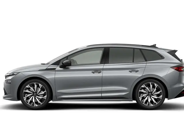 Skoda Enyaq 85 Sportline Tour Edition 286 pk | Winter Pakket | Trekhaak | Panorama Dak | Business Up...