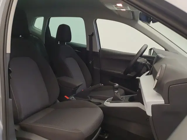 SEAT Arona 1.0 EcoTSI 95pk Style Cruise control, Climatronic, PDC