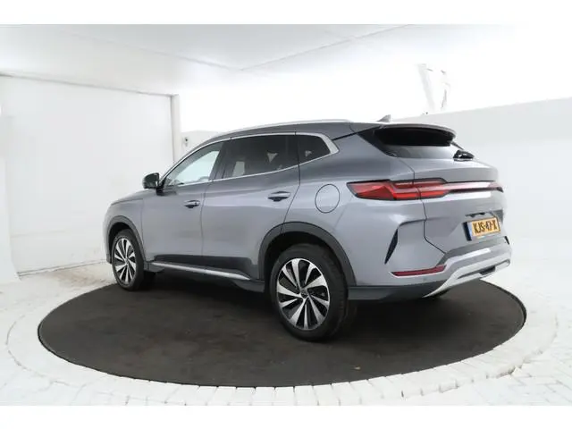 BYD SEAL U