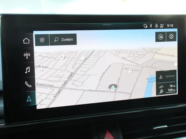 Audi A4 Avant 40 TFSI 205pk S-Tronic S-Line | Climate control | Adaptive cruise control | Navigatie...