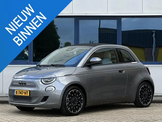 Fiat 500 C La Prima 42 kWh l Leer l ACC l Lane Assist l Camera l CarPlay l
