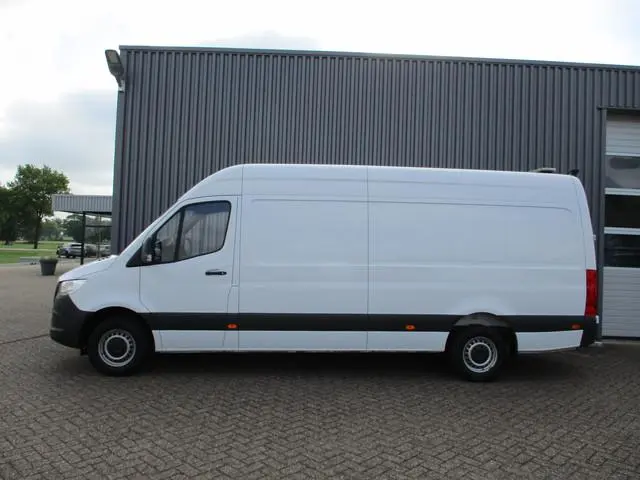 Mercedes-Benz Sprinter 316 160 pk L3H3 3500 KG Trekgewicht Airco