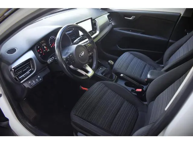 Kia Stonic 1.0 T-GDi MHEV DynamicPlusLine NAVIGATIE|CAMERA|LM