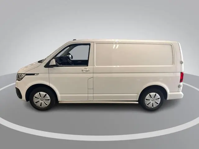 Volkswagen Transporter 2.0 TDI L1H1 28 · Camera · Trekhaak · Apple/Android Car Play · Navigatie · Cr...