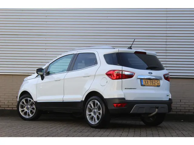Ford EcoSport 1.0 EcoBoost Titanium | Trekhaak | Camera | Winterpack | B&O | BLIS | NL Auto