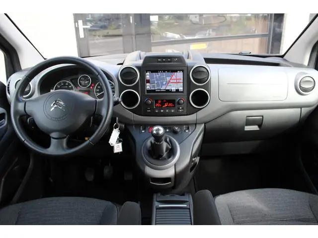 Citroën Berlingo 1.2 PureTech XTR / Carplay / Camera / Navigatie