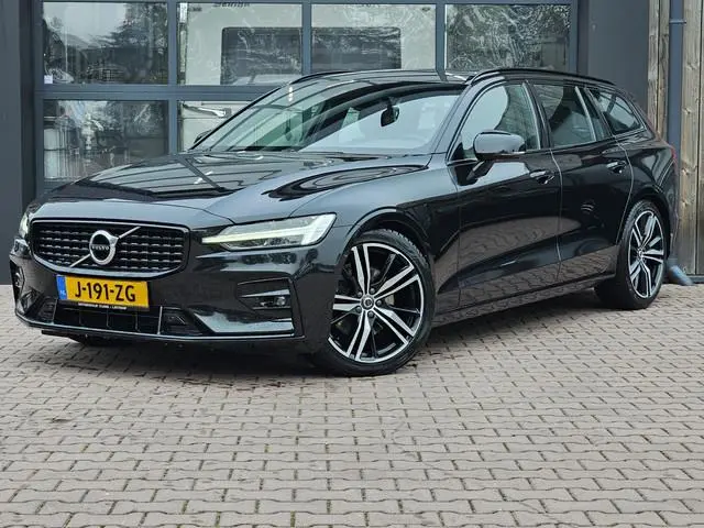 Volvo V60 2.0 B3 R-Design | LED | Trekhaak | Elek. bestuurdersstoel | Elek. achterklep | Leder | Key...