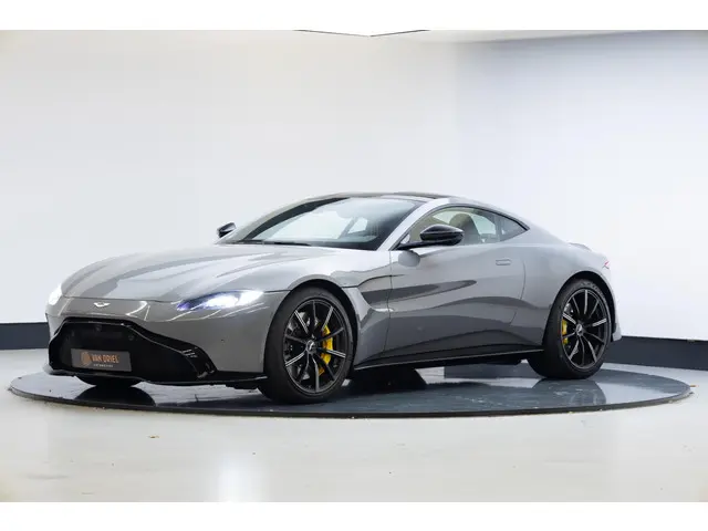 Aston Martin Vantage 4.0 V8 | 20 Inch | Gloss Black pack |