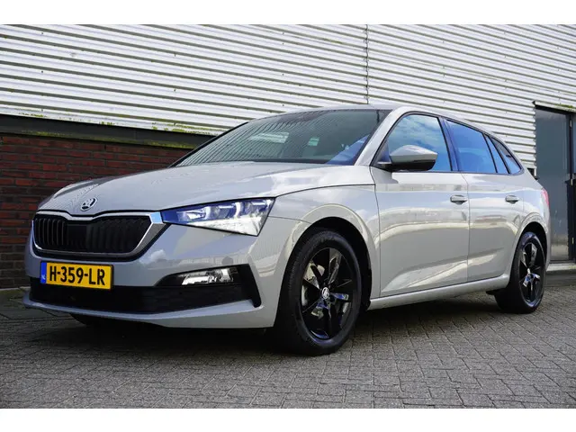 Skoda Scala 1.5 TSI 150pk Sport Business/Virtual Cockpit/ Trekhaak wegklapbaar