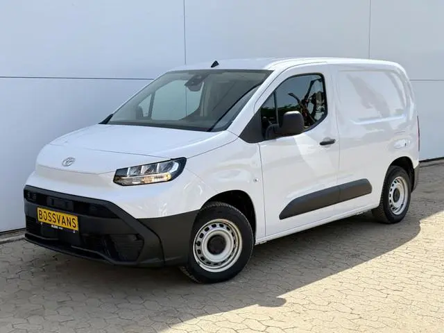 Toyota Proace City 1.5 D 100PK Nieuw Model! L1 Climate Control Cruise Control Lane Assist Stoelverwa...