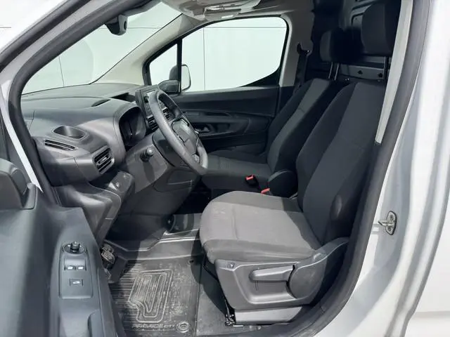 Toyota pro-ace