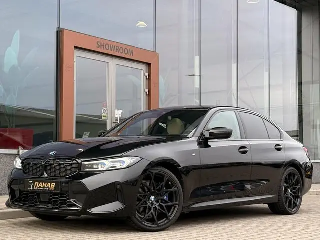 BMW 3-serie M340i xDrive 374PK | Schuifdak | El.Stoelen | ACC | 20''
