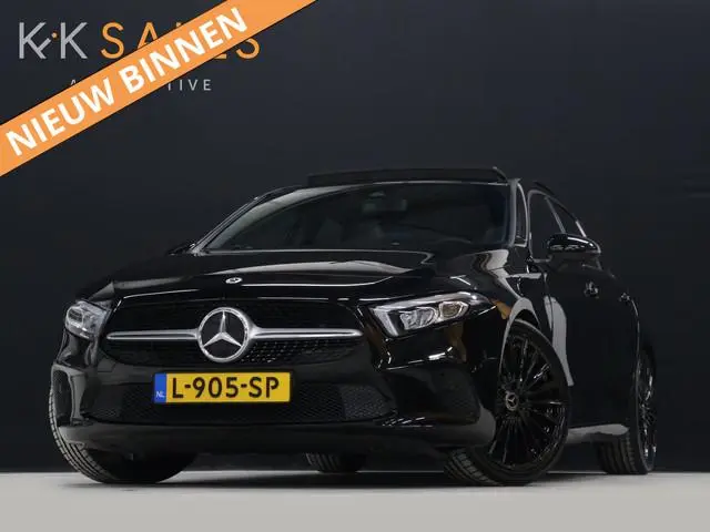 Mercedes-Benz A-klasse 180 Business Solution AMG [SCHUIFDAK, CAMERA, BLUETOOTH, STOELVERWARMING, SCH...