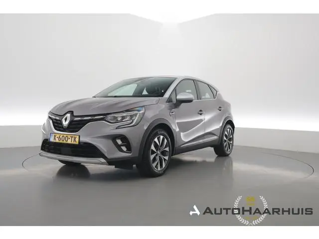 Renault Captur 1.6 E-Tech Plug-in Hybrid 160 Intens | Rijklaar! | SOH 86% | Cruise Control | Camera...