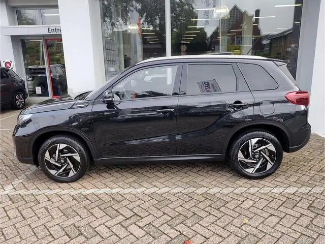 Suzuki Vitara 1.4 BOOSTERJET STYLE SMART HYBRID Dodehoekdetectie | Navi | Keyless | Alcantara