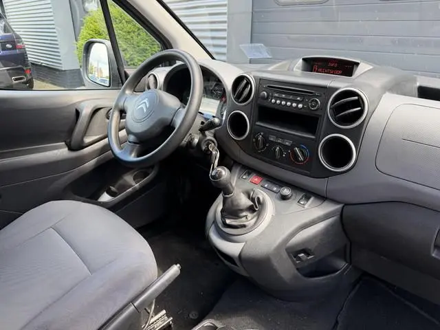 Citroen Berlingo 1.6 VTi 500 Club | Airco | Dak Klep | Radio |