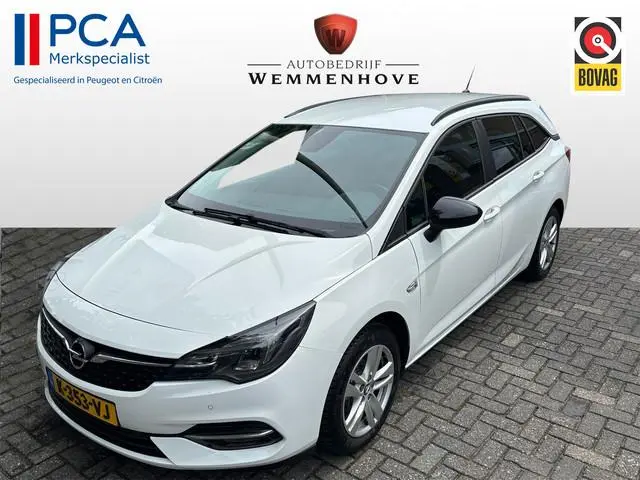 Opel Astra Sports Tourer 1.2 Business Edition