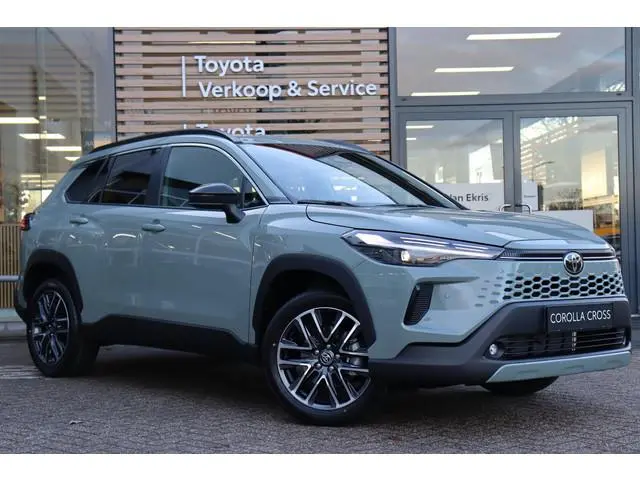 Toyota Corolla Cross Dynamic , Nieuw en snel leverbaar met € 2.000 inruilvoordeel