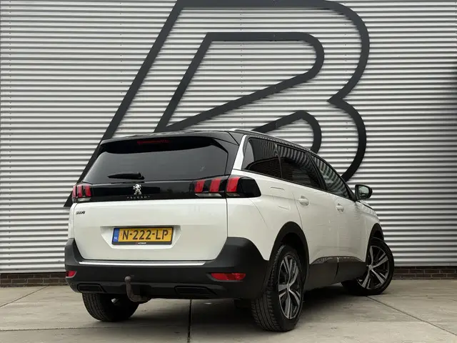 Peugeot 5008 1.2 PureTech Allure 1e Eigenaar|Navi|Clima|Trekhaakl|D-riem v.v in 2021|PDC V+A|Cruise|...
