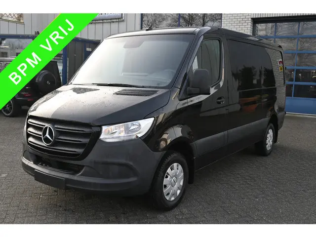 Mercedes-Benz Sprinter 317 CDI L2H1 Geveerde stoel, MBUX met Camera, Apple Carplay/Android Auto