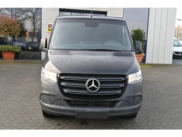 Mercedes-Benz Sprinter 317 CDI L2H1 Geveerde stoel, MBUX met Camera, Apple Carplay/Android Auto