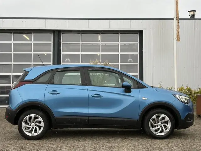 Opel Crossland X