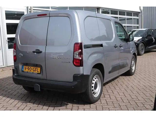 Toyota pro-ace