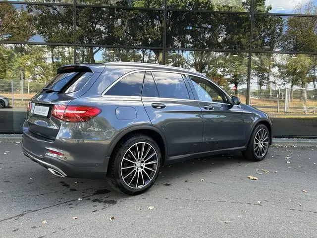Mercedes-Benz GLC 250 AMG 4Matic // Panoramadak // Trekhaak // Burmester // Memory // Standkachel //...